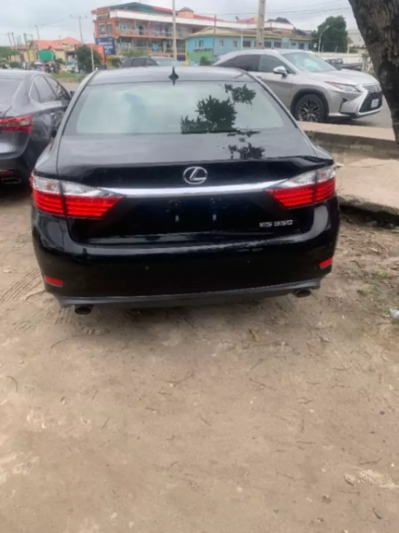 Lexus ES 350   - 2014