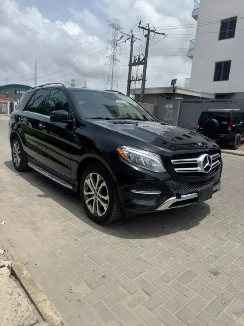 Mercedes-Benz GLE 350   - 2017