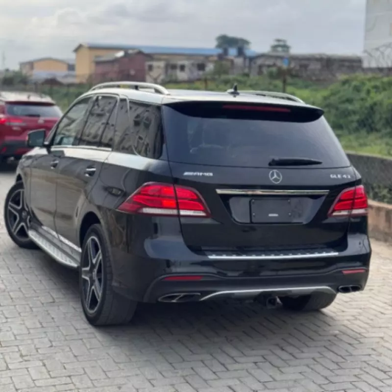 Mercedes-Benz GLE 43 AMG   - 2017