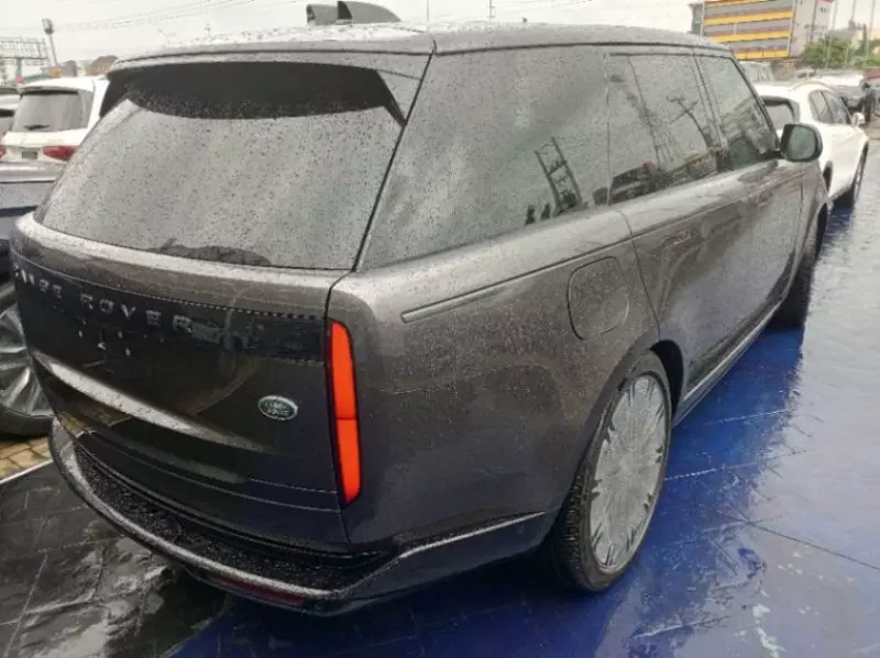 Land Rover Range Rover   - 2023
