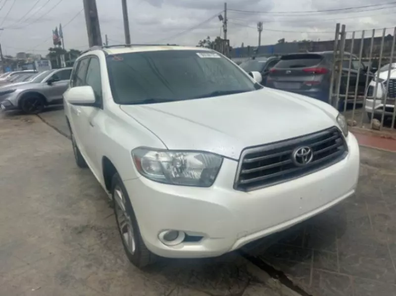 Toyota Highlander   - 2008