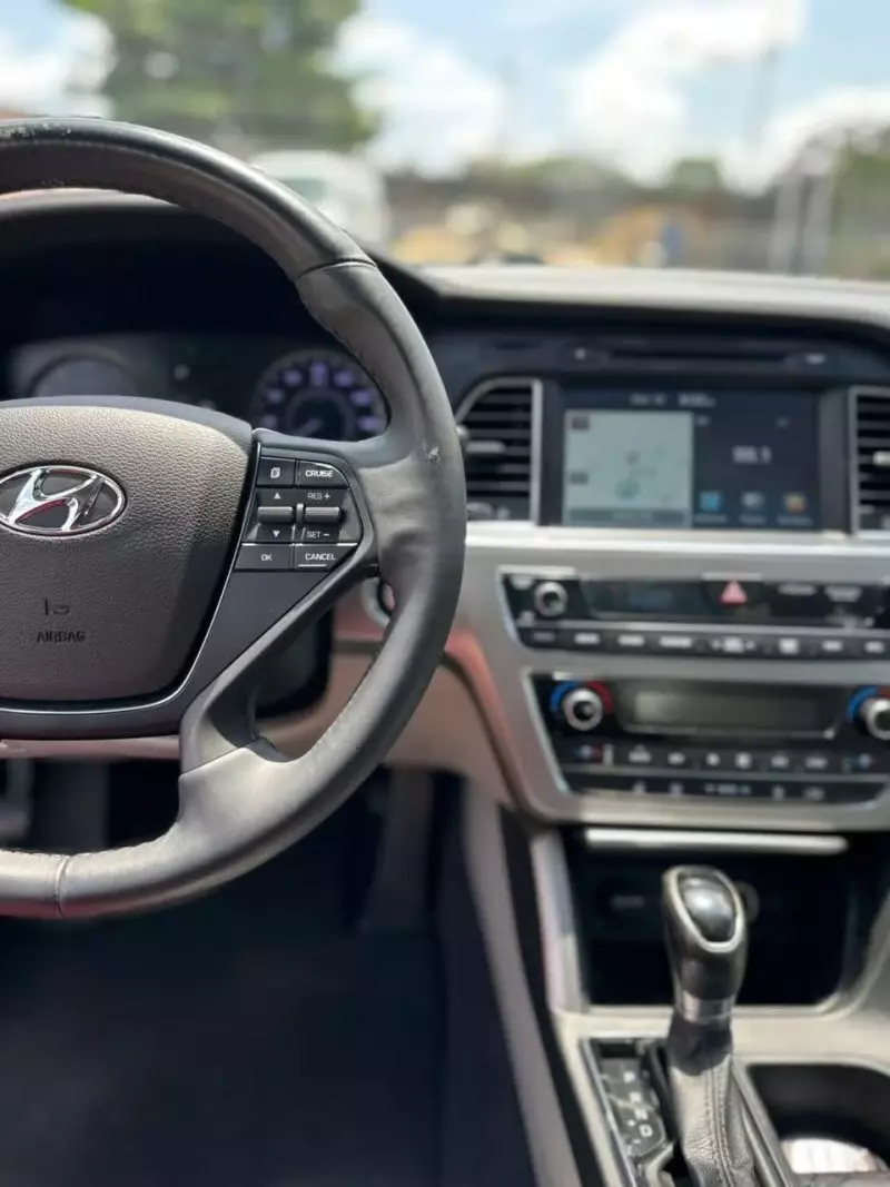 Hyundai SONATA 2,0L BVA GL   - 2015