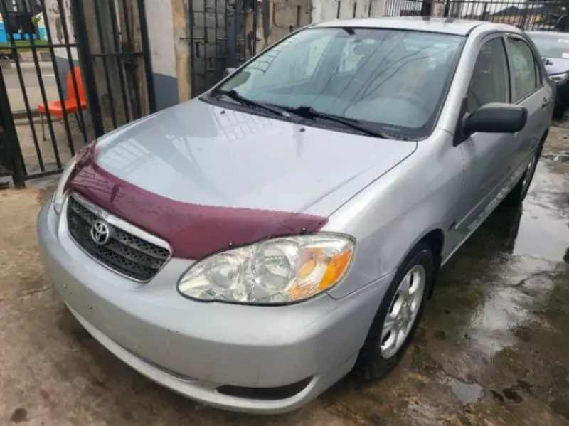 Toyota Corolla   - 2006