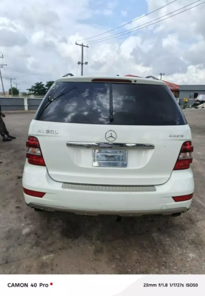 Mercedes-Benz ML 350   - 2010