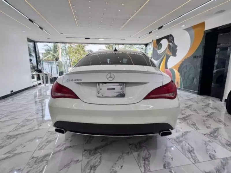 Mercedes-Benz CLA 250