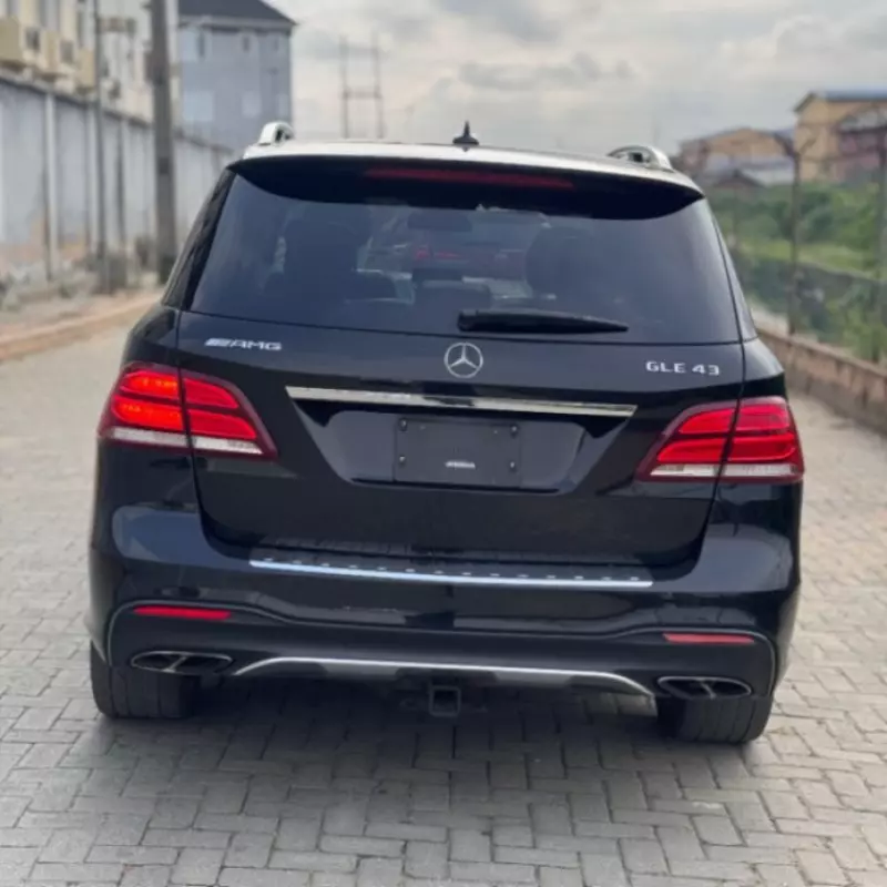 Mercedes-Benz GLE 43 AMG   - 2017