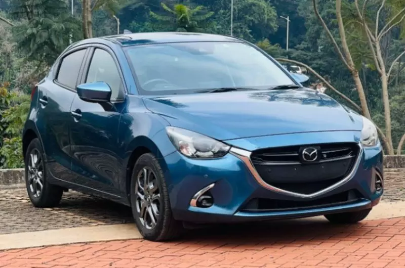 Mazda Demio   - 2018
