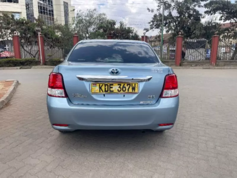 Toyota Axio    - 2014