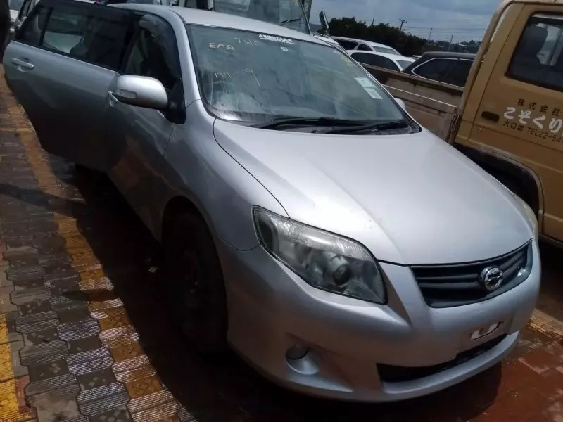 Toyota Fielder    - 2011