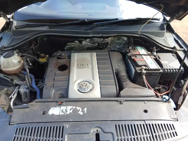 Volkswagen Tiguan - 2011