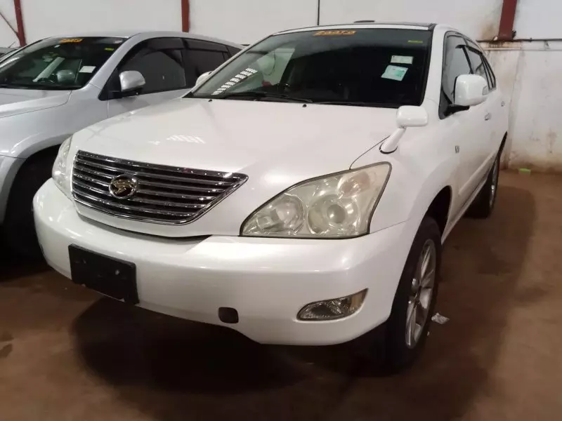 Toyota Harrier   - 2009
