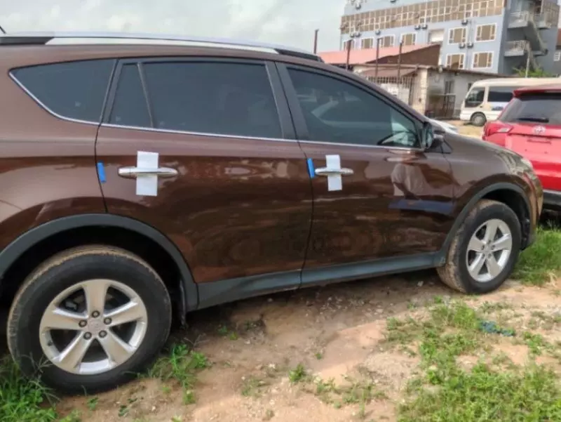 Toyota RAV 4   - 2013