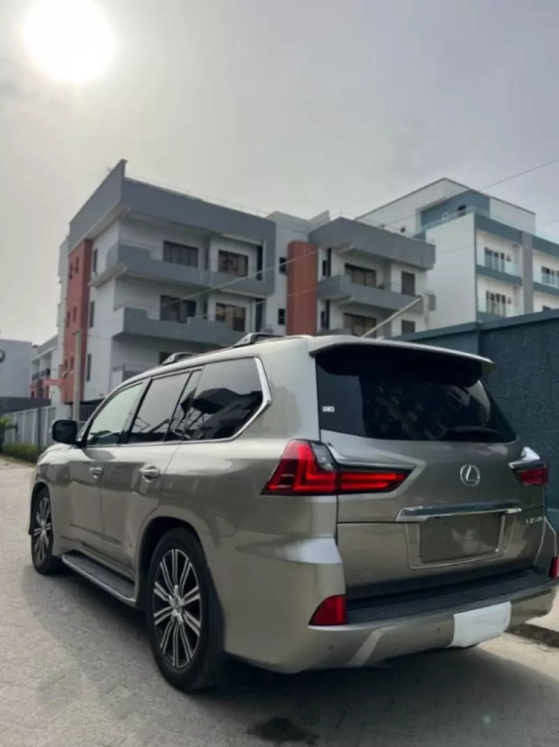Lexus GX   - 2019