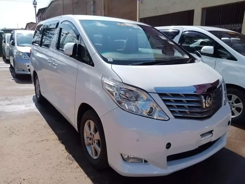 Toyota Alphard   - 2009