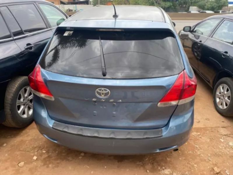 Toyota Venza   - 2009