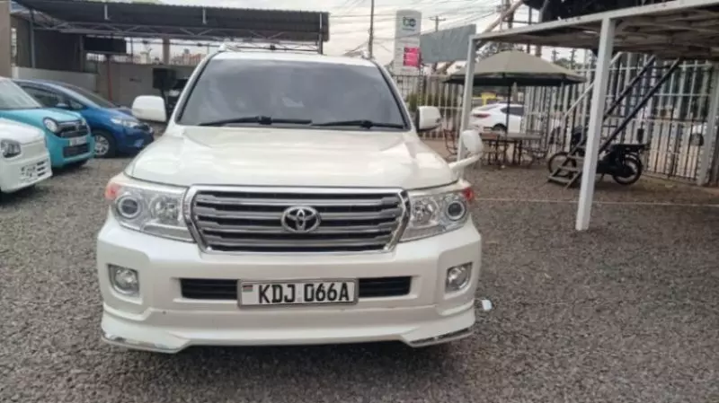Toyota Landcruiser Vx V8    - 2014