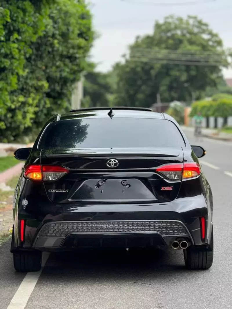 Toyota Corolla   - 2020
