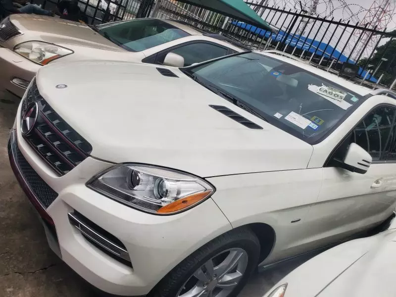 Mercedes-Benz ML 350   - 2012