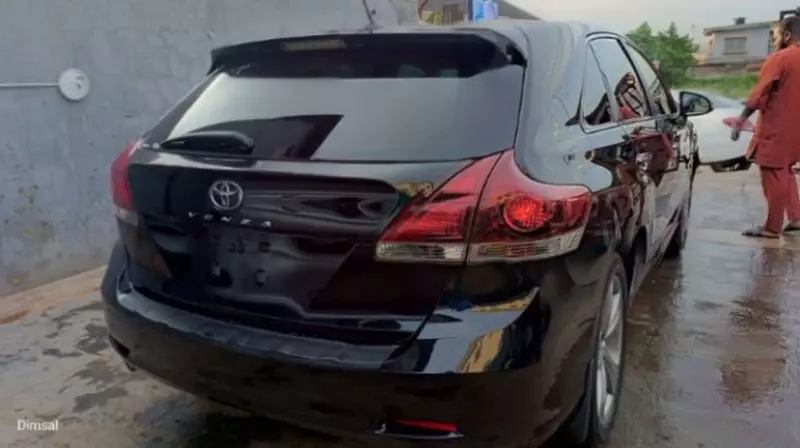 Toyota Venza   - 2013