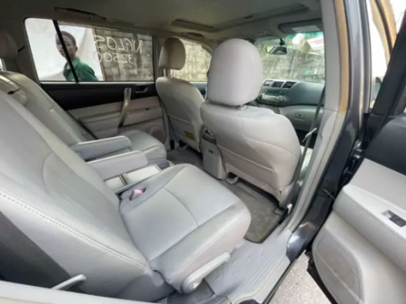 Toyota Highlander   - 2008