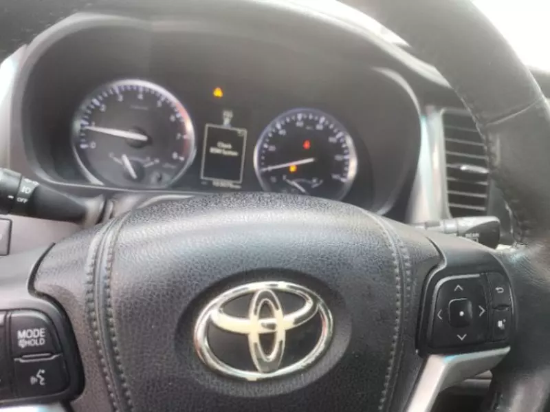 Toyota Highlander   - 2015