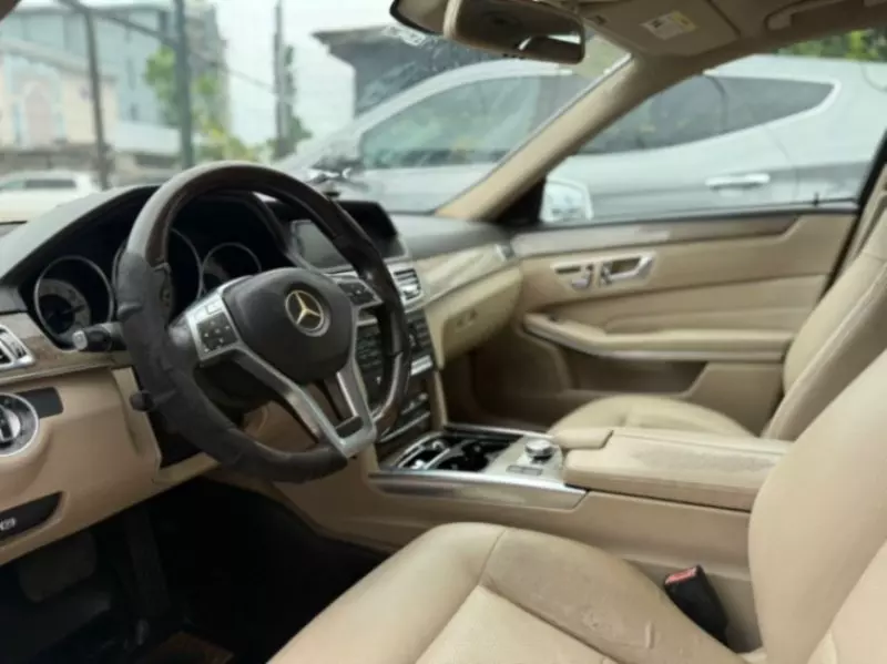 Mercedes-Benz E 350   - 2014