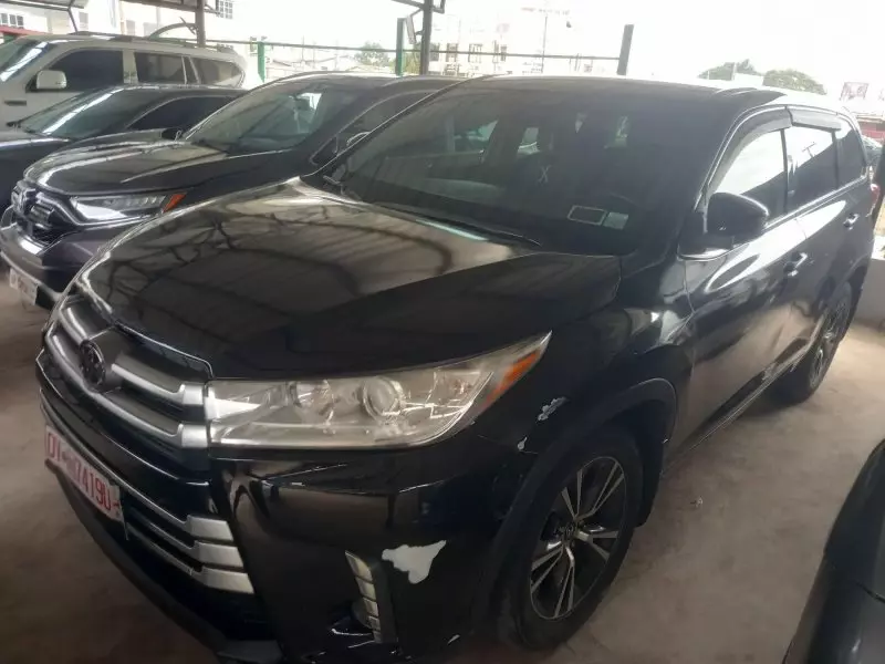 Toyota Highlander   - 2018