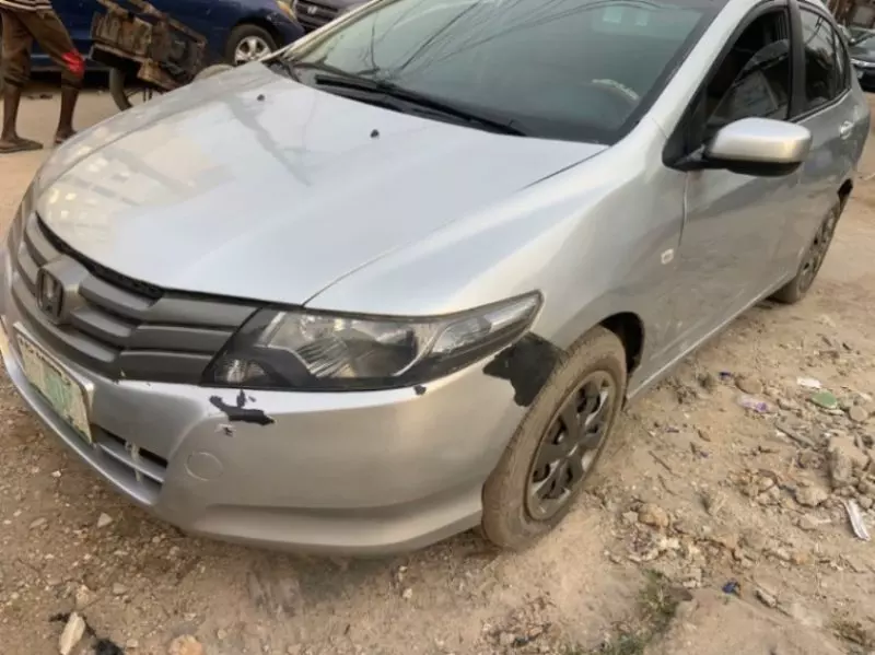 Honda Civic   - 2012