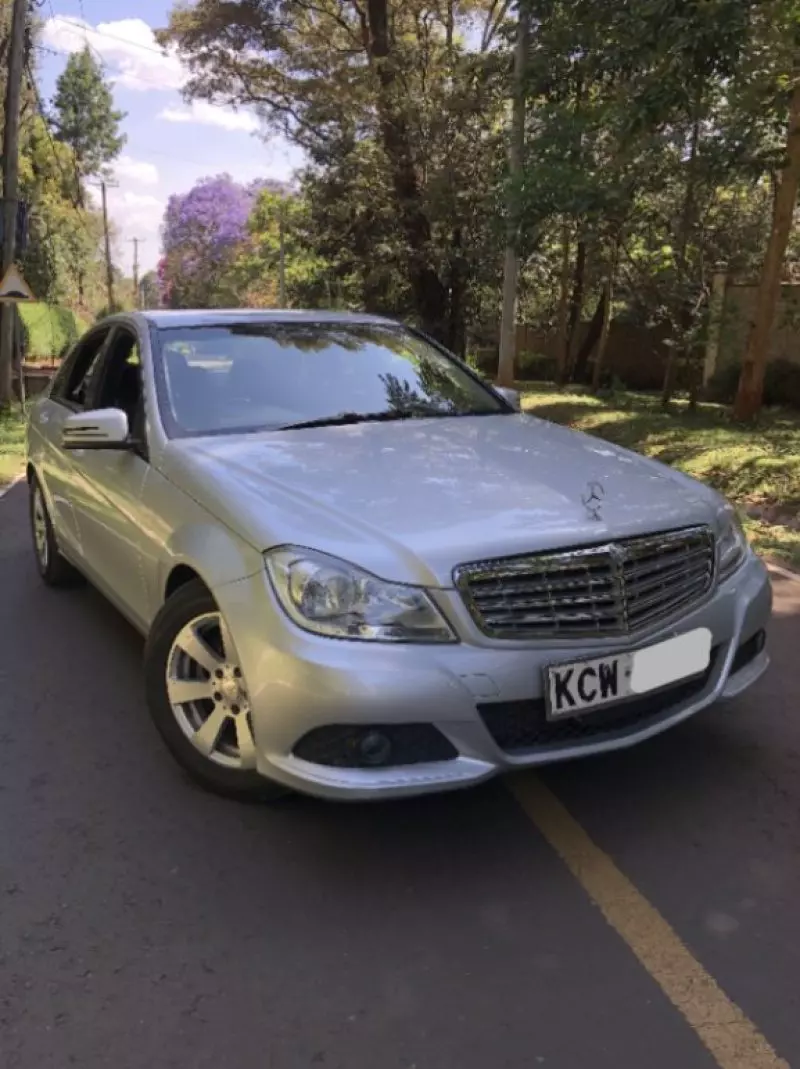 Mercedes-Benz C 180   - 2013