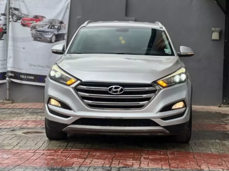 Hyundai TUCSON   - 2017