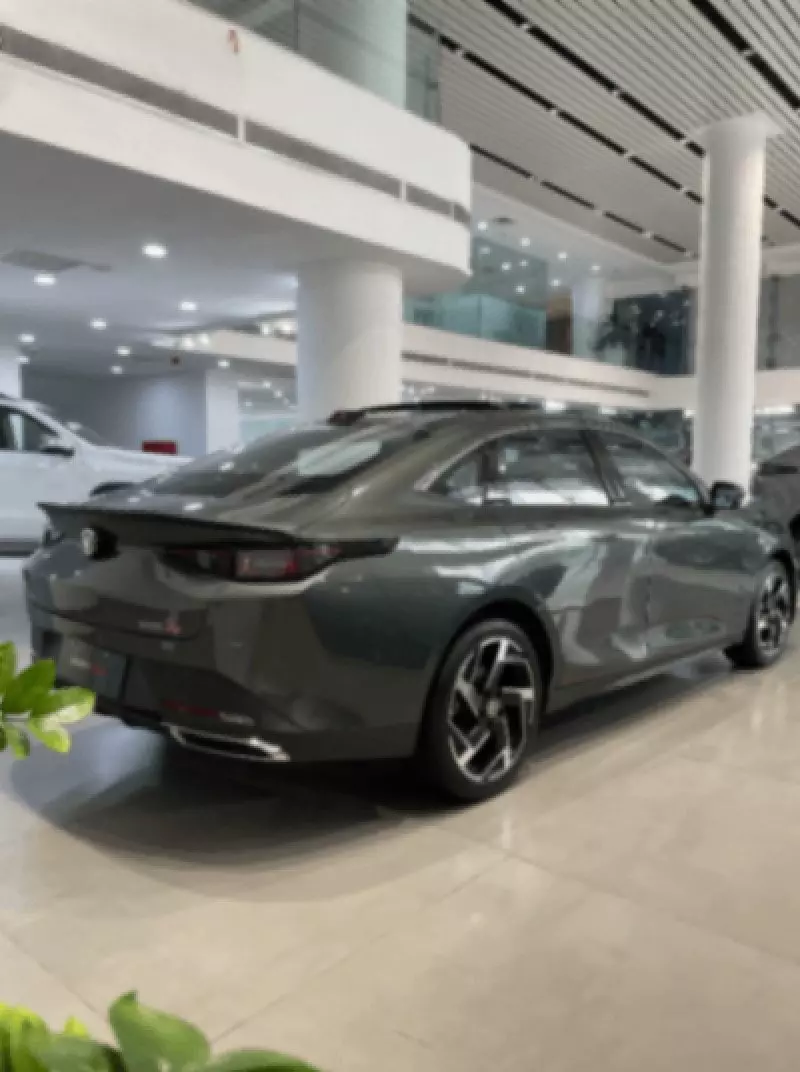 CHANGAN Eado plus - 2025