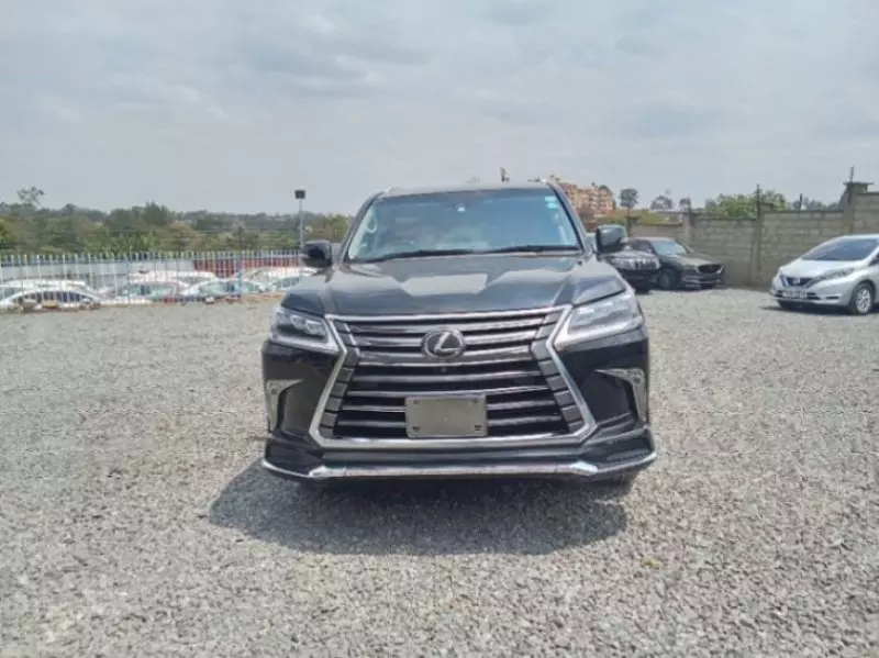 Lexus LX 570   -