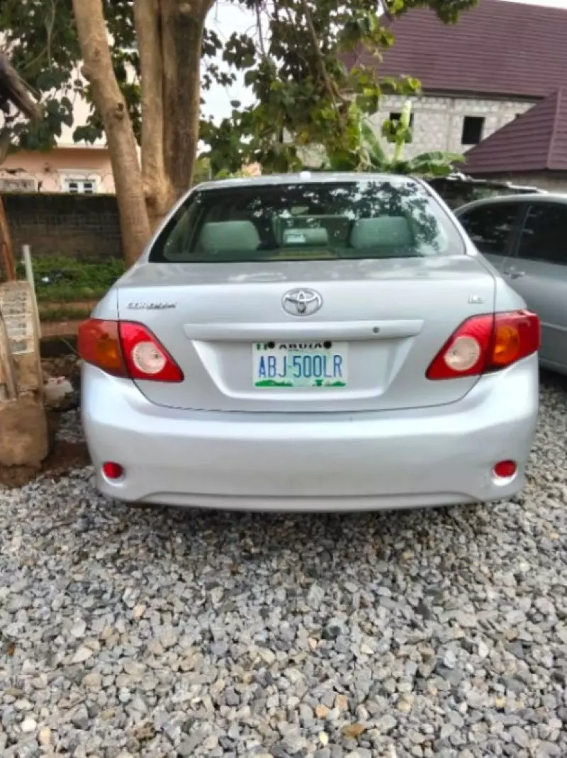Toyota Corolla   - 2013