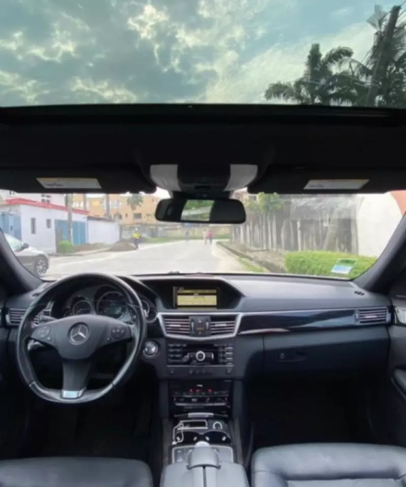 Mercedes-Benz E 350   - 2010
