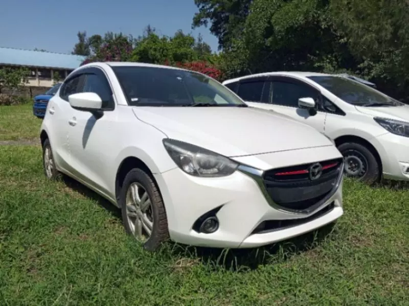 Mazda Demio   - 2019