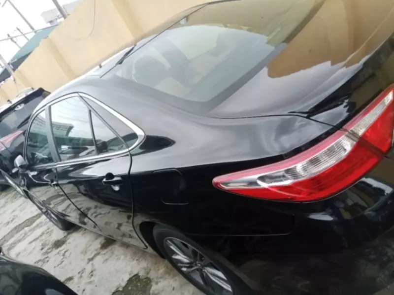 Toyota Camry   - 2015