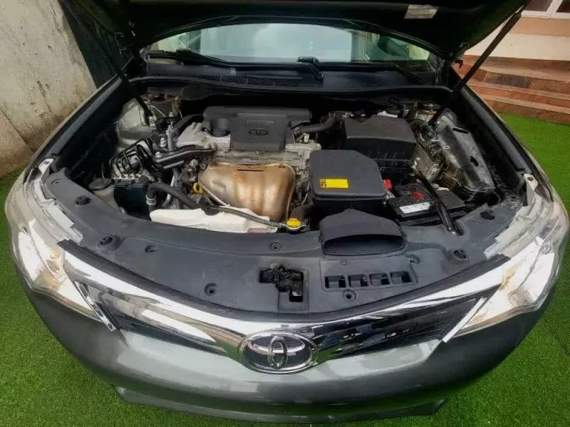 Toyota Camry   - 2014