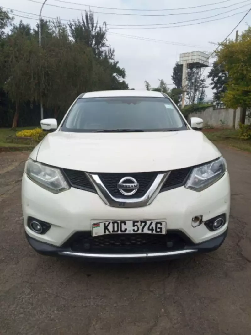 Nissan EXTRAIL HYBRID   - 2014