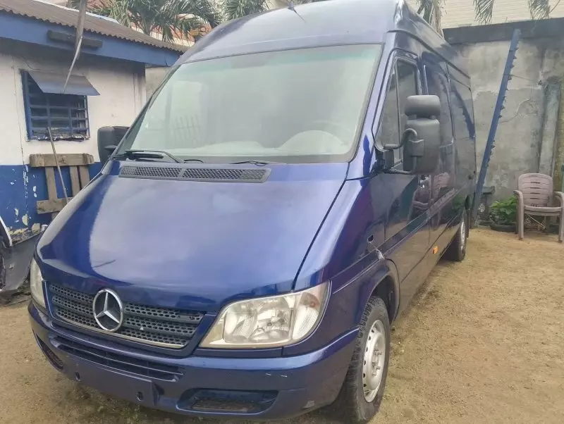 Ford Transit   - 2000
