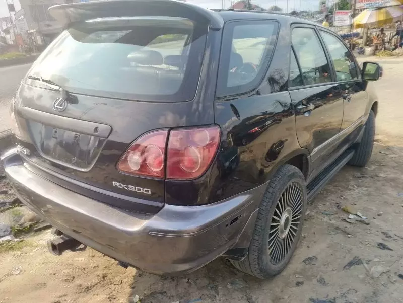 Lexus RX 300   - 2002