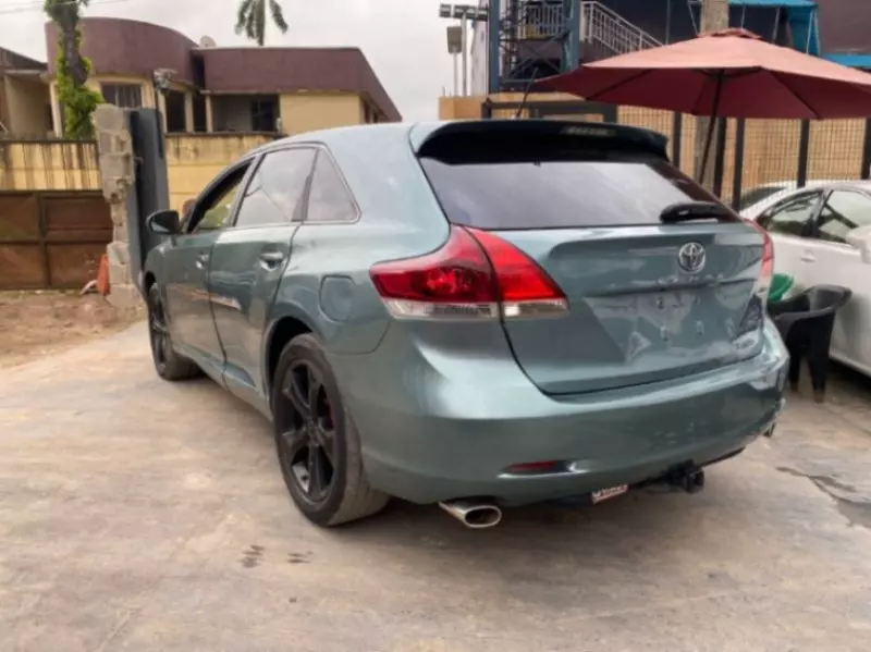 Toyota Venza   - 2010