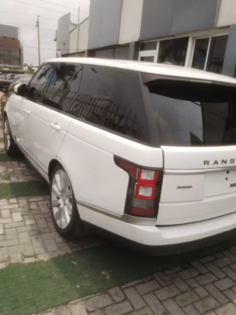 Land Rover Range Rover   - 2015