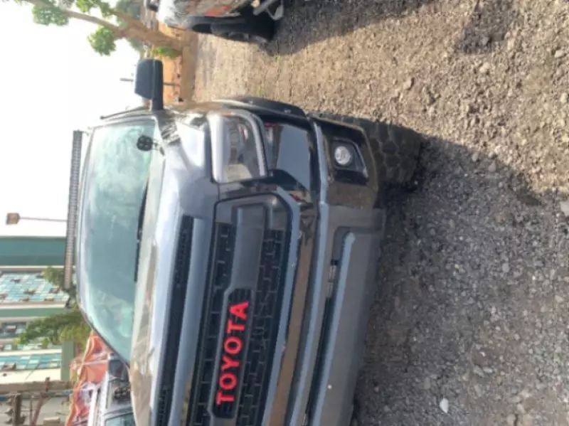 Toyota Tundra   - 2007