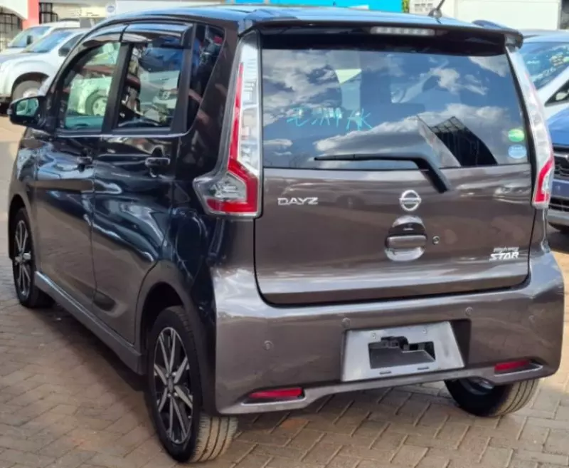 Nissan Dayz   - 2018