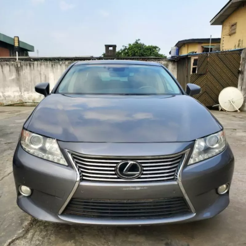 Lexus ES 350   - 2013