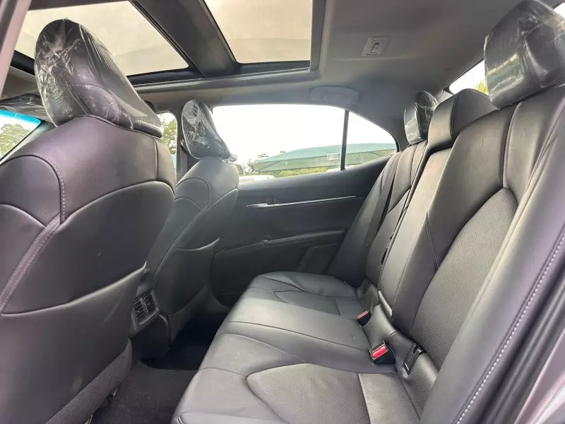 Toyota Camry   - 2020