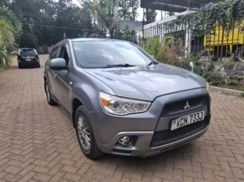 Mitsubishi RVR   - 2010