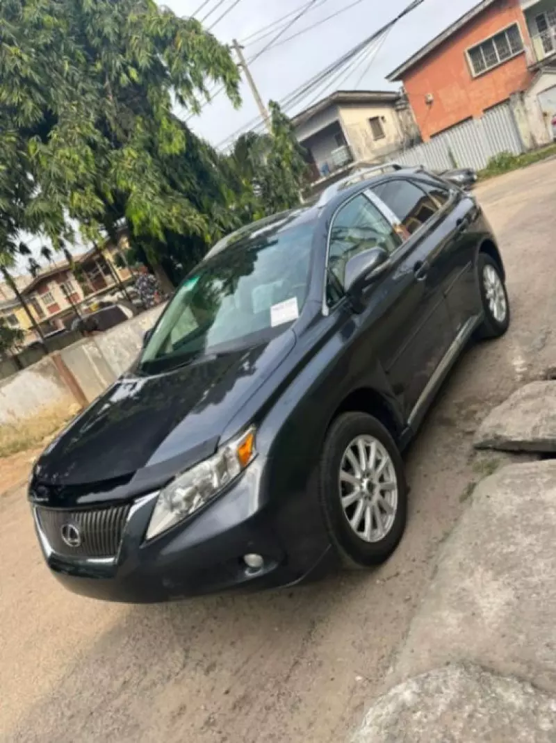 Lexus RX 350   - 2010