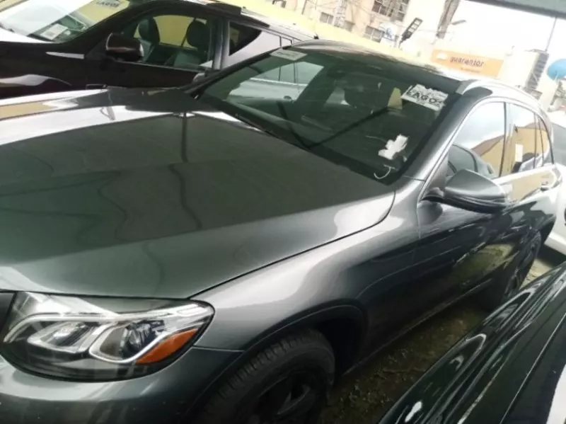 Mercedes-Benz GLC 300   - 2017