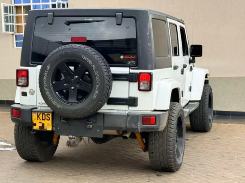 JEEP Wrangler Sahara